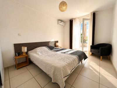 For sale Saint-gilles-les-bains 2 rooms 45 m2 Reunion (97434) photo 3