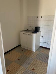 For rent Bretigny-sur-orge 1 room 27 m2 Essonne (91220) photo 3