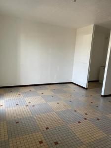 For rent Bretigny-sur-orge 1 room 27 m2 Essonne (91220) photo 4