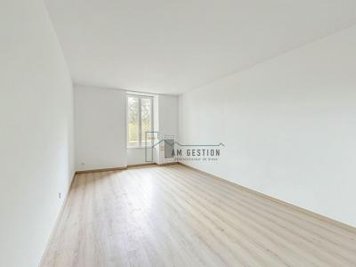 For rent Lauriere 3 rooms 58 m2 Haute vienne (87370) photo 0