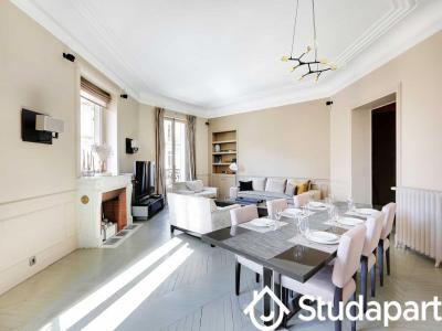 Annonce Location 3 pi�ces Appartement Paris-8eme-arrondissement 75