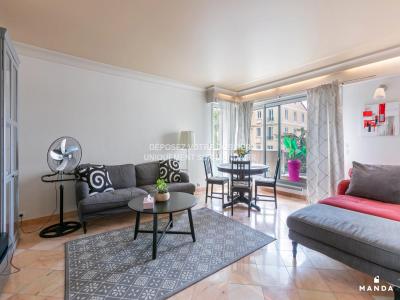 For rent Neuilly-sur-seine 4 rooms 92 m2 Hauts de Seine (92200) photo 0