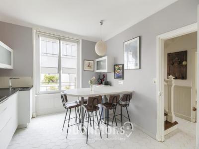 For sale Port-louis 6 rooms 165 m2 Morbihan (56290) photo 3