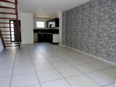 Acheter Maison 65 m2 Sainte-clotilde