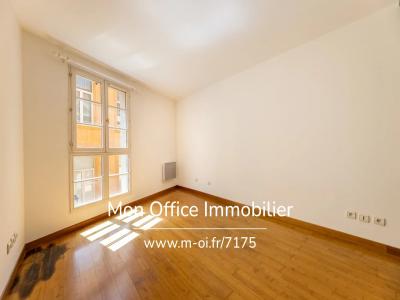 Acheter Appartement Beaurecueil 895000 euros