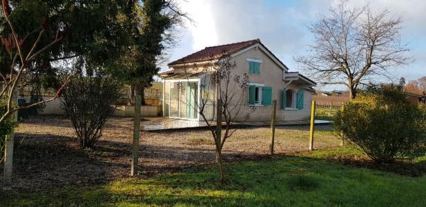 For rent Pineuilh 1 room 80 m2 Gironde (33220) photo 0