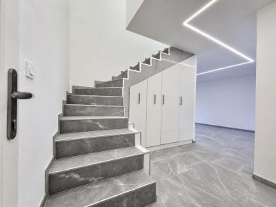 For sale Reims 5 rooms 119 m2 Marne (51100) photo 0