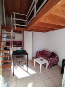 Louer Appartement 20 m2 Merignac
