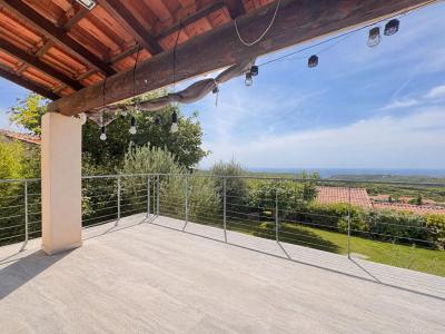 For sale Ensues-la-redonne 7 rooms 200 m2 Bouches du Rhone (13820) photo 2