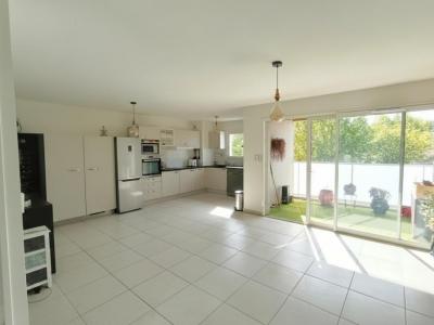 For sale Narbonne 3 rooms 66 m2 Aude (11100) photo 0