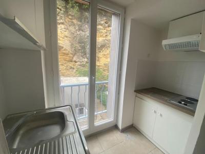 Louer Appartement 18 m2 Salon-de-provence