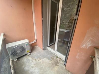 Louer Appartement Salon-de-provence 450 euros
