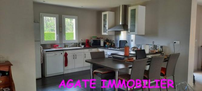 For rent Noaillan 5 rooms 140 m2 Gironde (33730) photo 1