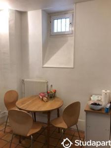 Louer Appartement 40 m2 Paris-6eme-arrondissement