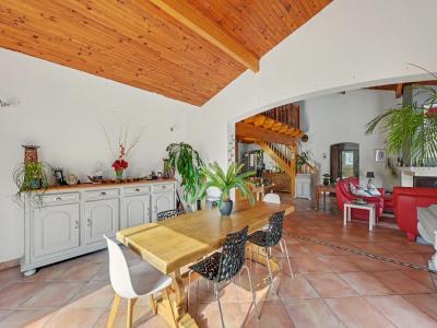 For sale Berat 4 rooms 152 m2 Haute garonne (31370) photo 4