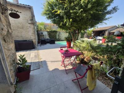For sale 6 rooms 155 m2 Deux sevres (79160) photo 0