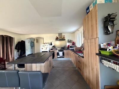 For sale Saint-andre-de-lidon 4 rooms 87 m2 Charente maritime (17260) photo 2