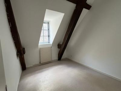 Acheter Appartement Loches 79016 euros