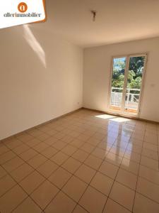 Louer Appartement Sainte-clotilde 1163 euros