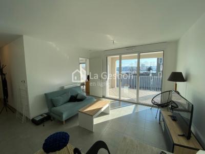For rent Bordeaux 2 rooms 43 m2 Gironde (33300) photo 0