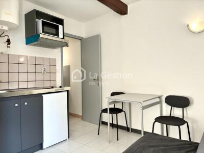 Louer Appartement 14 m2 Toulon
