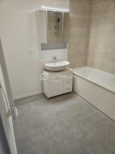 Louer Appartement Dourdan 860 euros