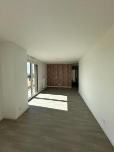 Louer Appartement Chapelle-saint-luc 797 euros