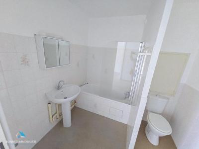 For rent Beaumont 1 room 32 m2 Puy de dome (63110) photo 3