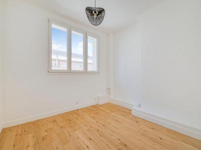Acheter Appartement 74 m2 Paris-18eme-arrondissement