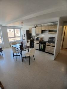 Louer Appartement 88 m2 Saint-etienne