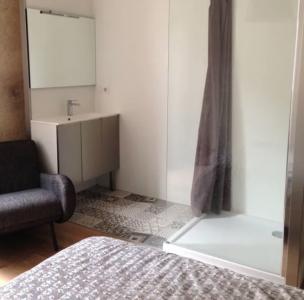 Louer Appartement 100 m2 Bordeaux
