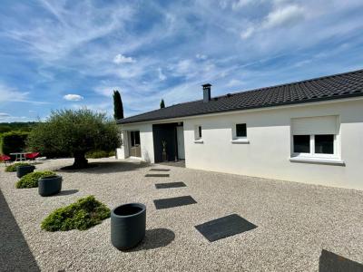 For sale Boulazac 3 rooms 97 m2 Dordogne (24750) photo 0