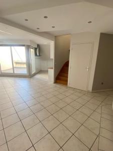 Louer Appartement 104 m2 Saint-brieuc