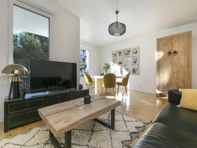 For sale Issy-les-moulineaux 4 rooms 87 m2 Hauts de Seine (92130) photo 1