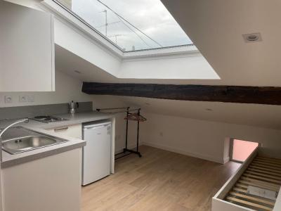 For rent Saint-etienne 1 room 12 m2 Loire (42000) photo 1