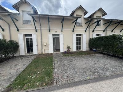 For rent Chantilly 3 rooms 64 m2 Oise (60500) photo 1