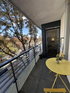 Louer Appartement Romainville 1400 euros