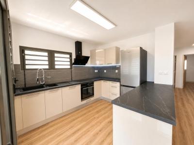 Annonce Vente 4 pi�ces Appartement Saint-pierre 974