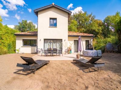For sale Fareins 5 rooms 115 m2 Ain (01480) photo 0