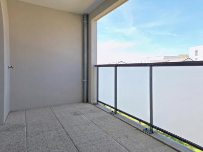 For sale Chassieu 3 rooms 58 m2 Rhone (69680) photo 2