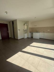 Annonce Location 2 pi�ces Appartement Saint-julien-les-villas 10