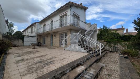For sale Saint-gelais 5 rooms 90 m2 Deux sevres (79410) photo 0