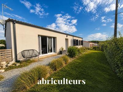 For sale Gondeville 5 rooms 98 m2 Charente (16200) photo 1