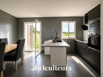 For sale Gondeville 5 rooms 98 m2 Charente (16200) photo 4