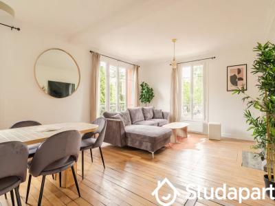 For rent Suresnes 3 rooms 68 m2 Hauts de Seine (92150) photo 0