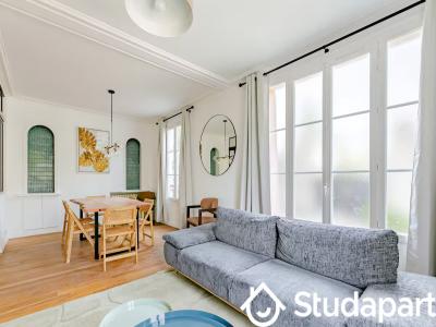 For rent Suresnes 3 rooms 75 m2 Hauts de Seine (92150) photo 3
