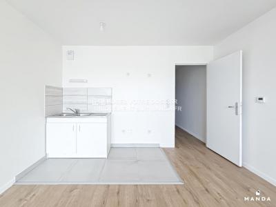 For rent Gennevilliers 1 room 32 m2 Hauts de Seine (92230) photo 3
