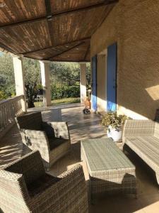 For sale EN BORDURE DU VILLAGE 10 rooms 220 m2 Gard (30960) photo 4