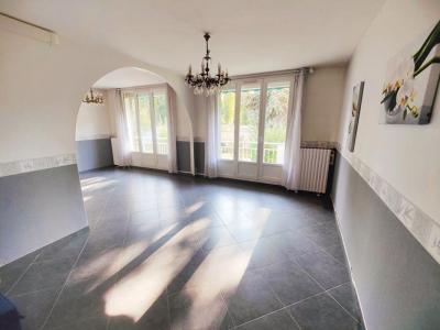 For sale Saint-martin-d'heres 4 rooms 71 m2 Isere (38400) photo 0