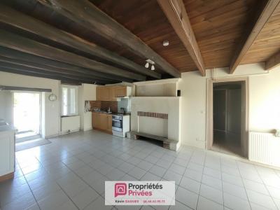 For sale Dignac 3 rooms 76 m2 Charente (16410) photo 2